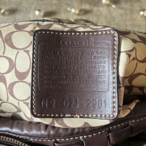 Coach Vintage 00's Curly Signature One-Shoulder Bag - Picture 2 of 9